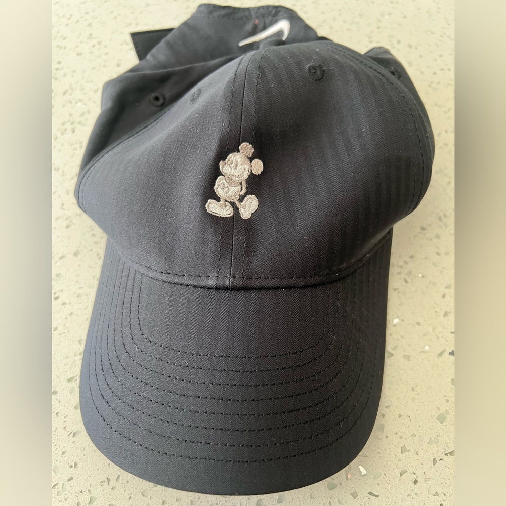 Nike Black Dri-FIT Disney Parks Golf Cap Adjustable